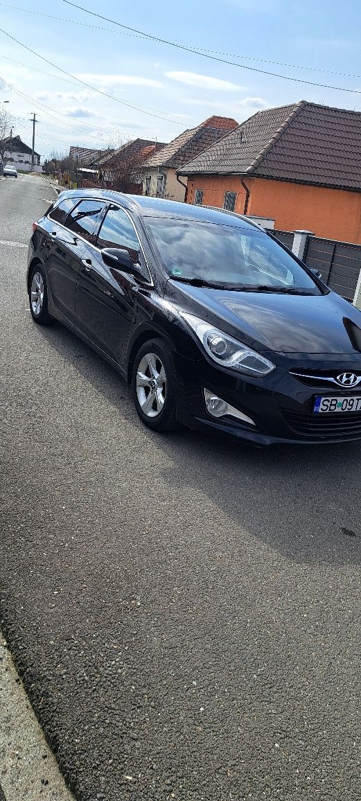 Hyundai i40 motor 1.7  cp.136