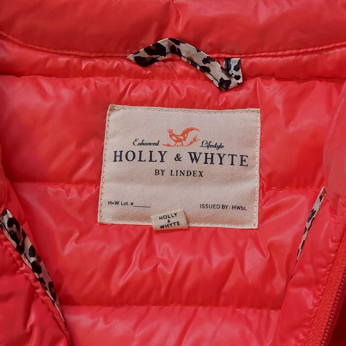 Дамско яке с еко пух