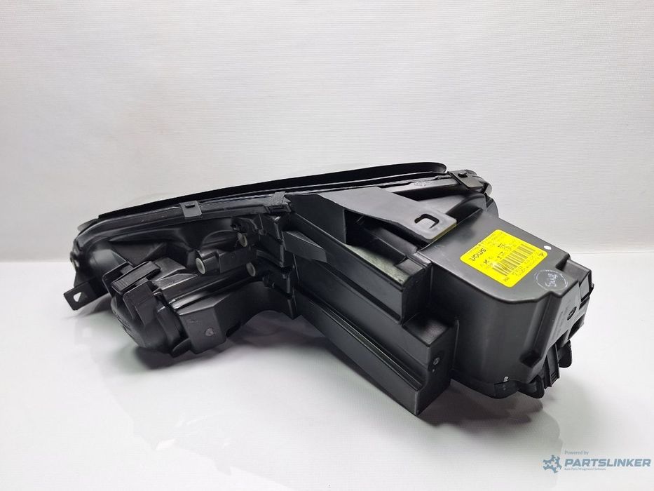 Far halogen dreapta SMART FORFOUR 454 2004 - 2006 AUTOMOTIVE 0301207612 8301A282