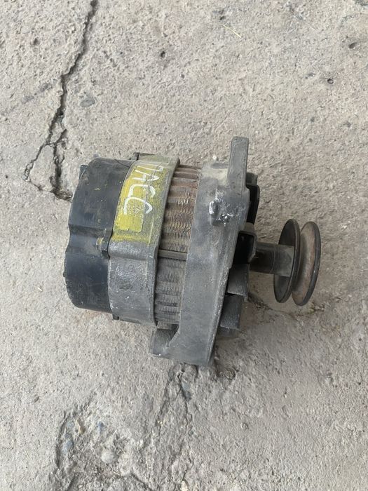 Продам генератор фольгсваген пасат