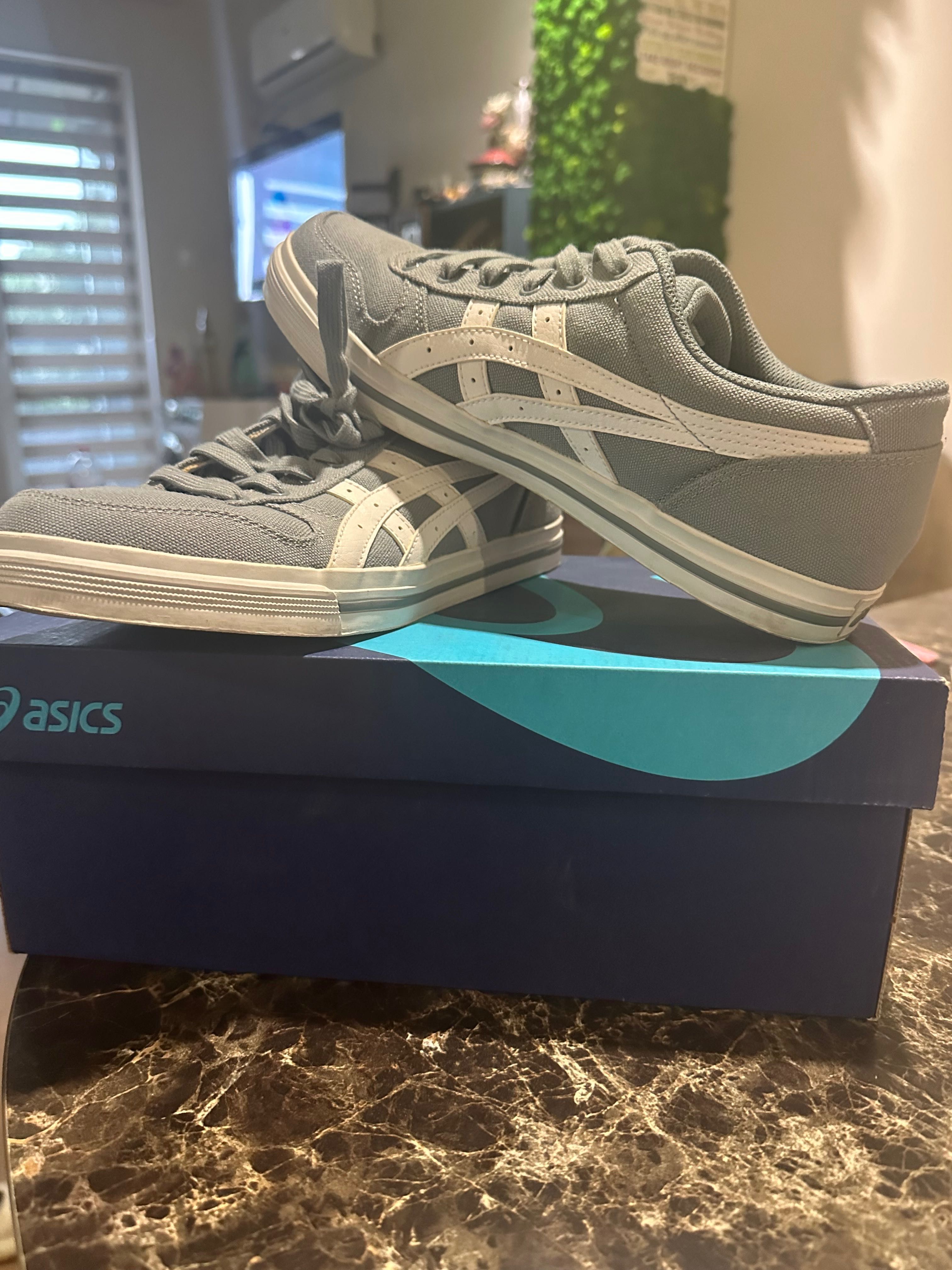 Сиви кецове “Asics”