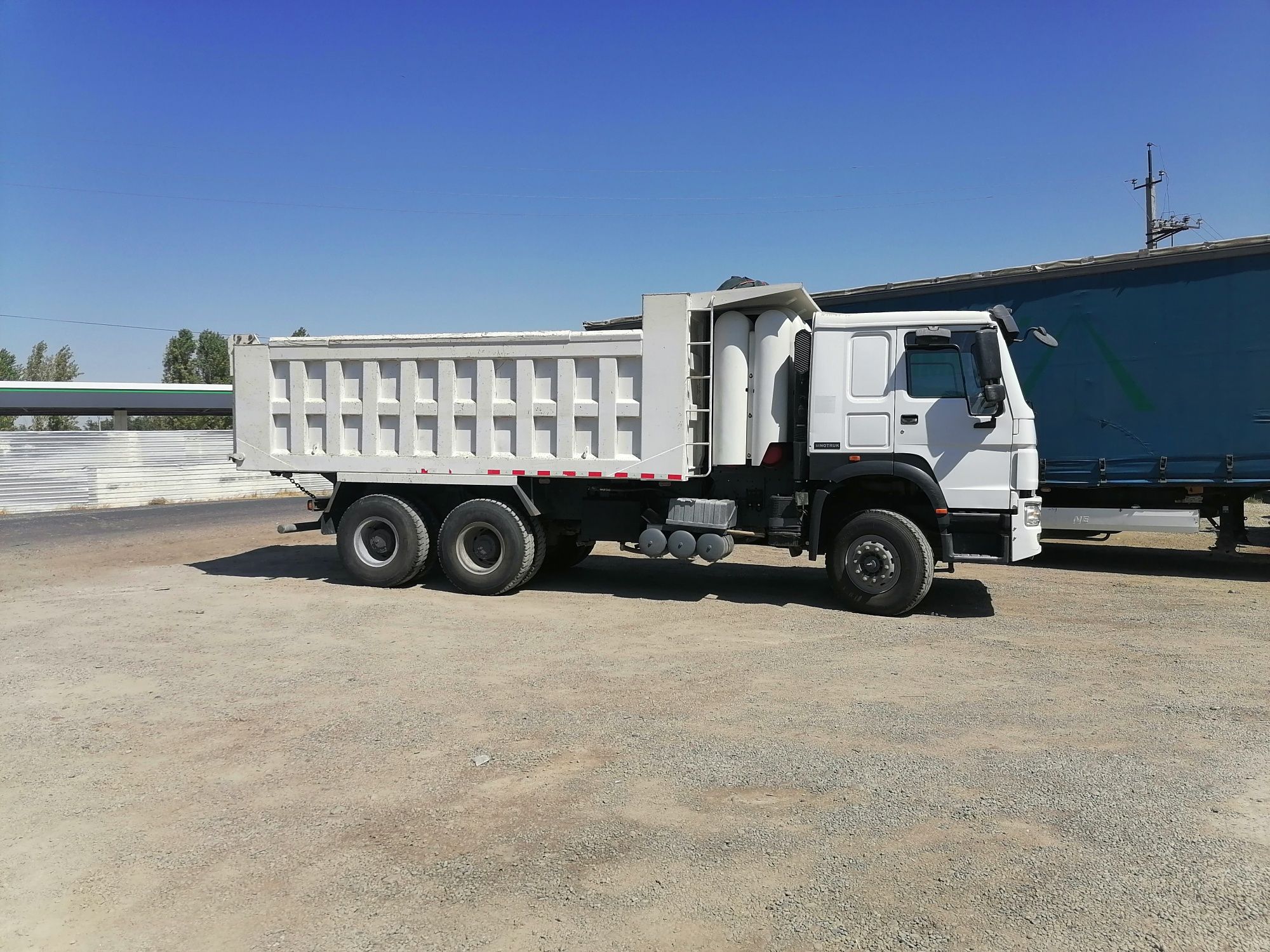 Howo sinotruck zavadskoy gaz