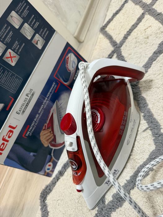 Ютия  Tefal Easygliss plus