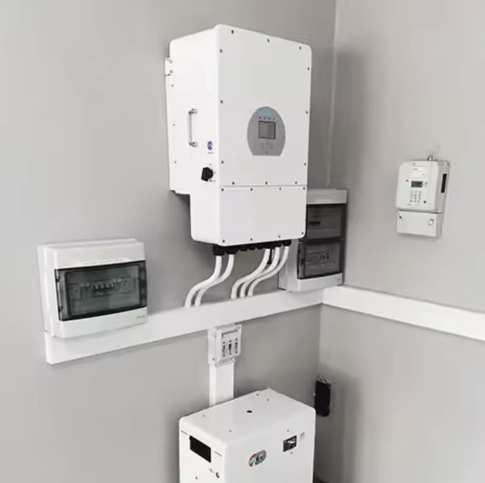 Deye хибриден инвертор