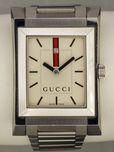 Продавам мъжки часовник Gucci