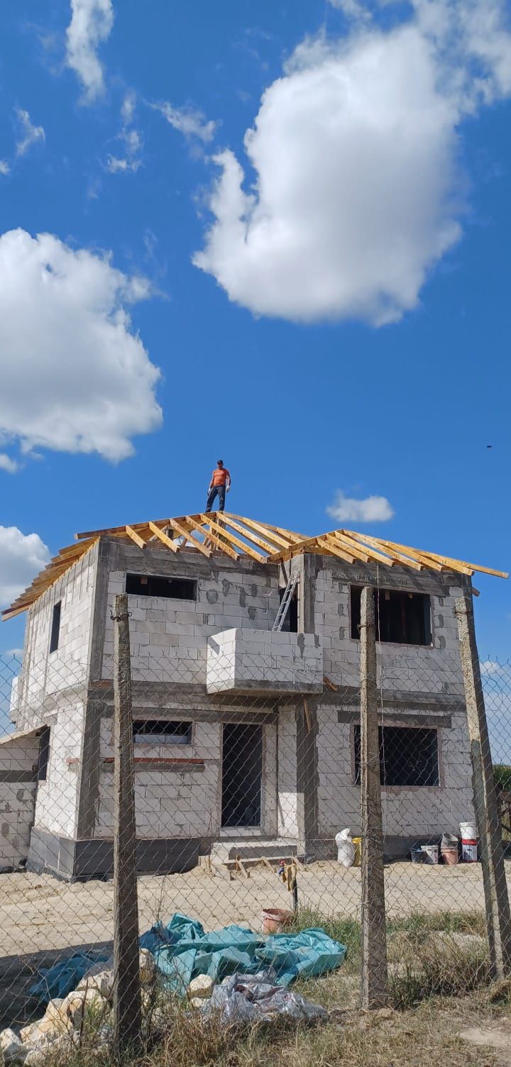 Constructii Finisaje interioare și exterioare
