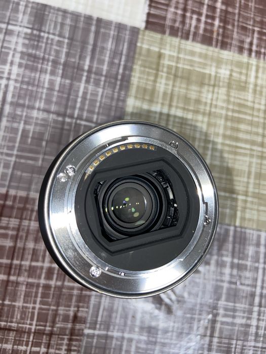 Объектив Tamron 17-28mm f/2.8 Di III RXD Sony E