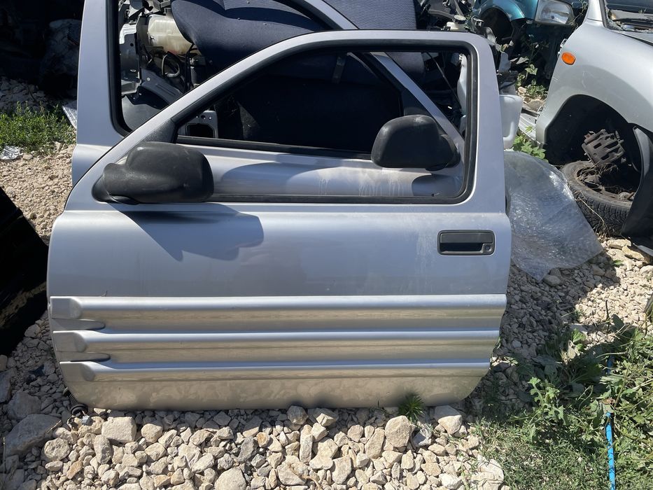 Предна Лява,Дясна Врата/Врати/Land Rover Freelander/2001/2006г.Фрийлер