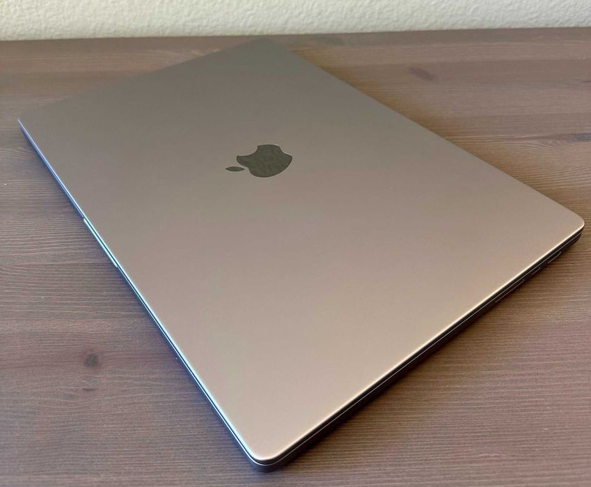 MacBook Pro 16" 10CPU 32gb RAM 512ssd TOP