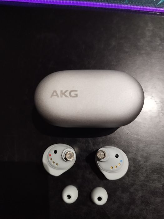 AKG N400nc true wireless