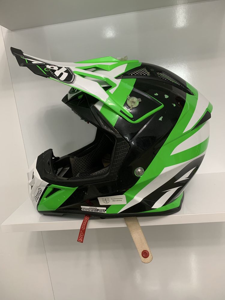 2 Каски Airoh Aviator