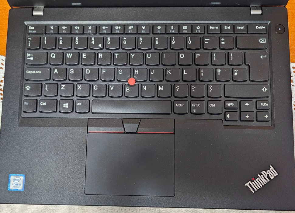Lenovo ThinkPad L490 8 генерация Лек компактен 14 инчов лаптоп
