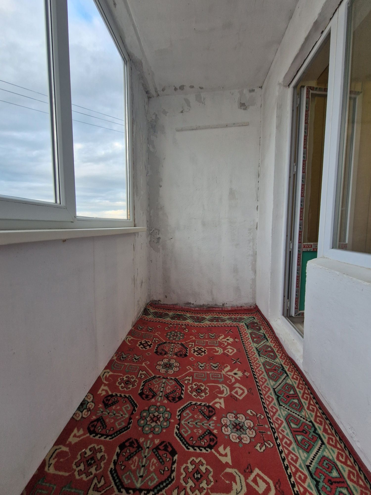 Продам 1 кв 32 квм рн 8 мкр