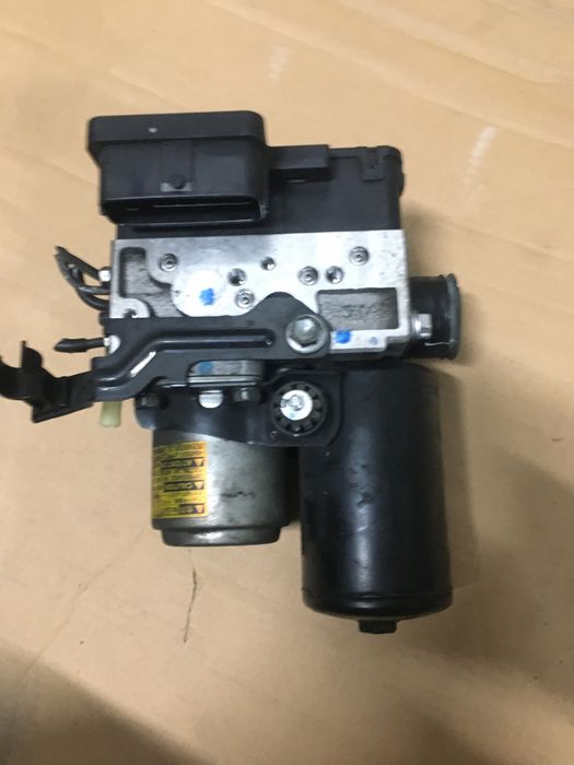 Pompa ABS Lexus RX400Hybrid. 2005-2008.