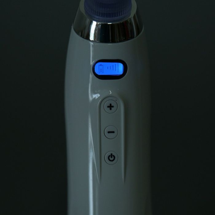 Уред за почистване на пори и черни точки с вакуум, 4 приставки