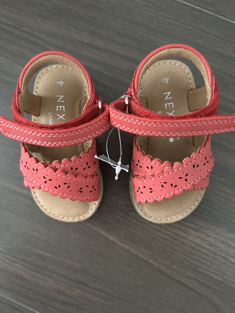 Детски обувки нови 20-22 номер Next Igor Crocs Decathlon