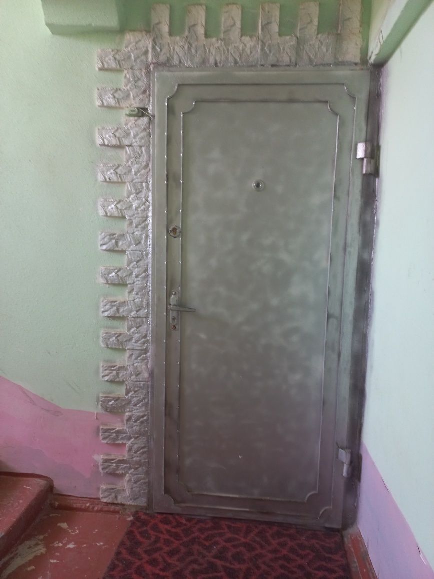 Срочно продам 3х комн на гор газе.