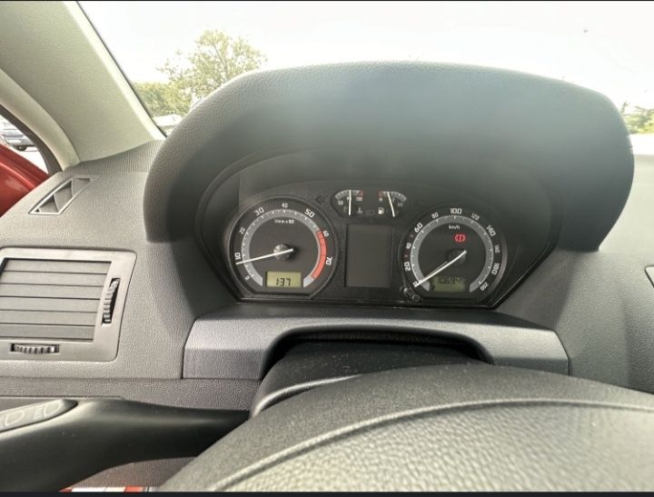 Skoda fabian motor 1.2
