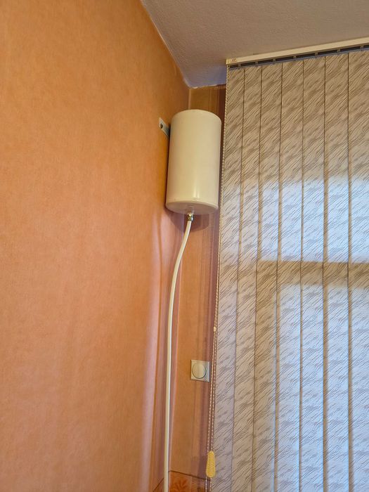 Ъглова камина Прити с водна риза