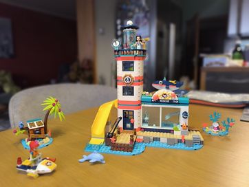 LEGO Friends - Спасителен център във фара 41380, 602 части