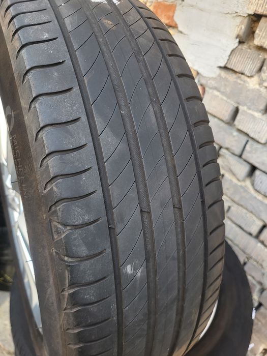 4 бр летни 215/60/17 Michelin