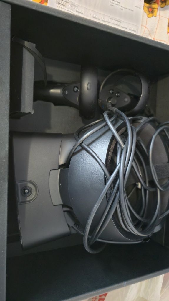 Oculus Rift S VR – Funcționează impecabil + cutie originală+ protecție
