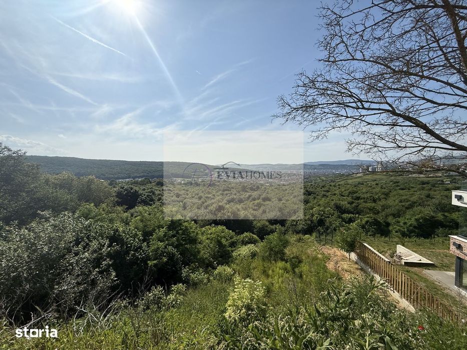 Teren cu autorizație de construcție / Cartier Europa