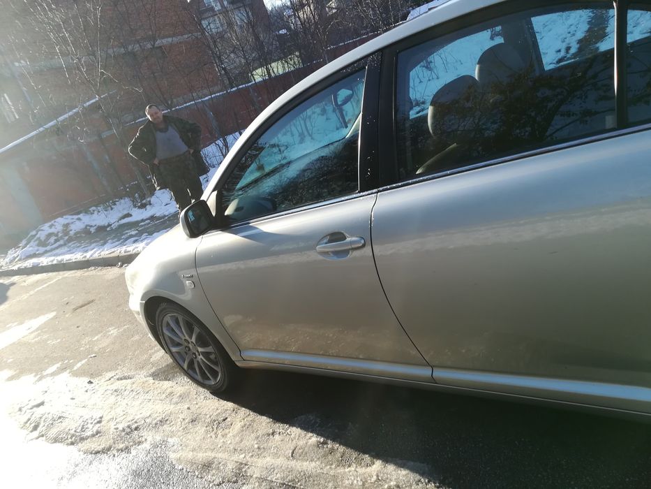 250 бр На Части Toyota Avensis Тоуота Авенсис 1.8 vvt-i 2.0 vvt-i 2.2