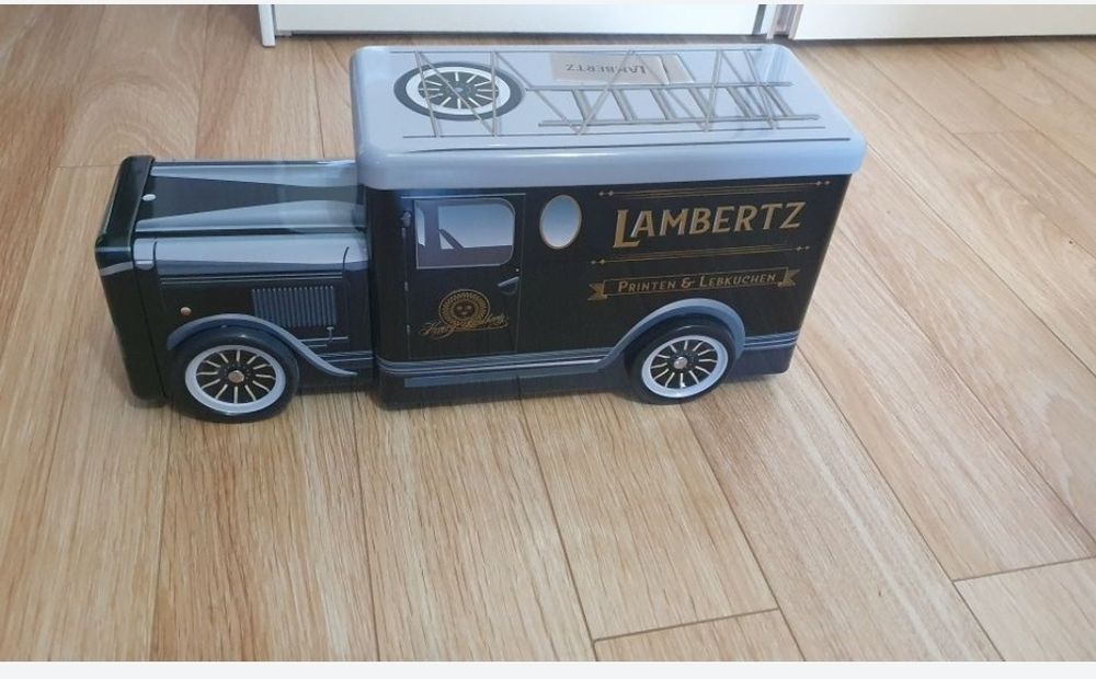Mașină metalică Lambertz  35 cm