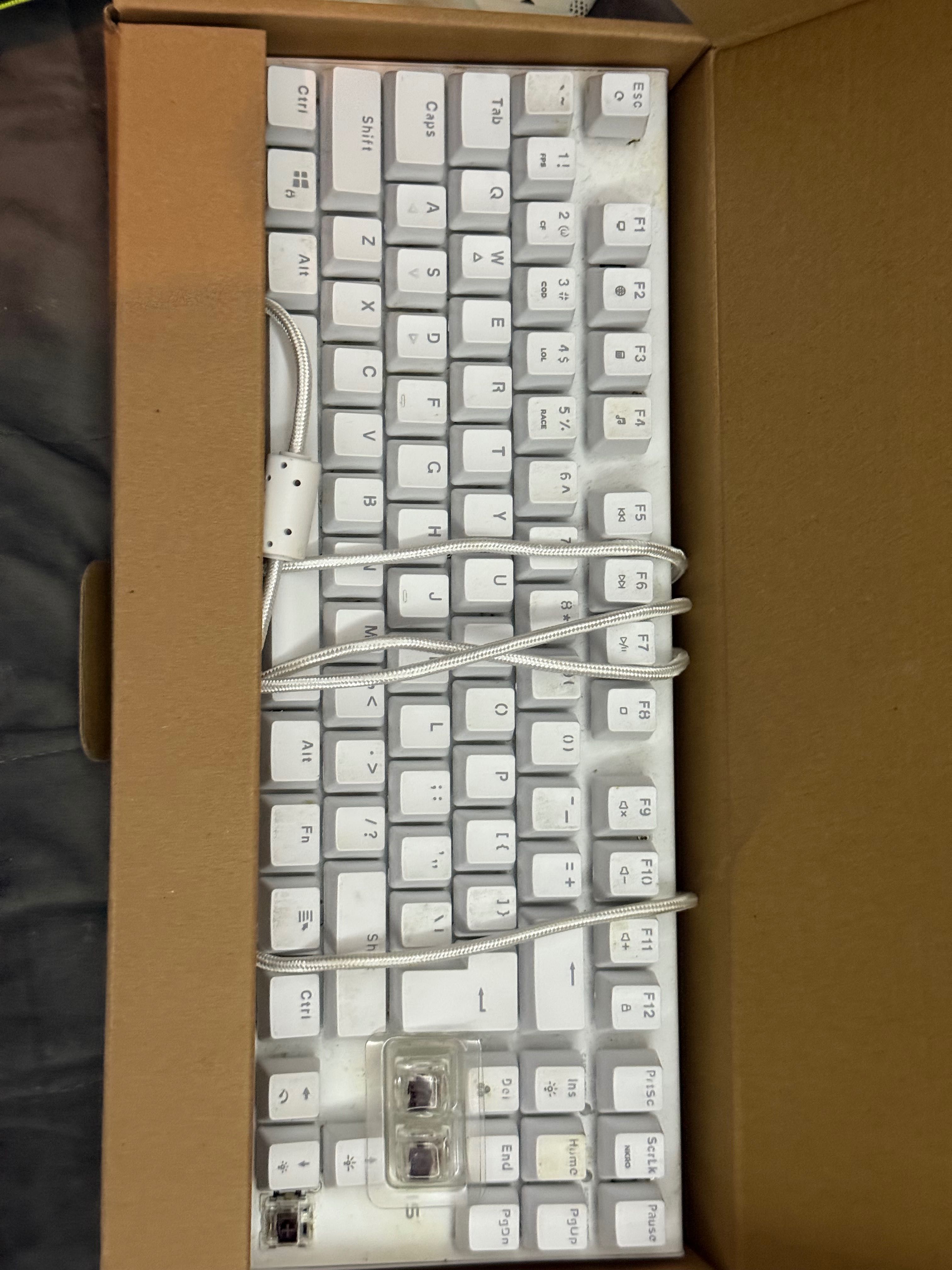 клавиатура Genesis thor 303 tkl