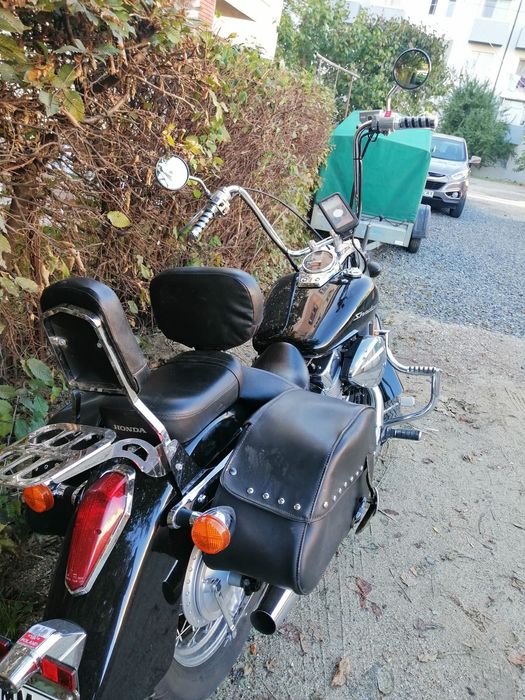 Vând VT 750 Shadow