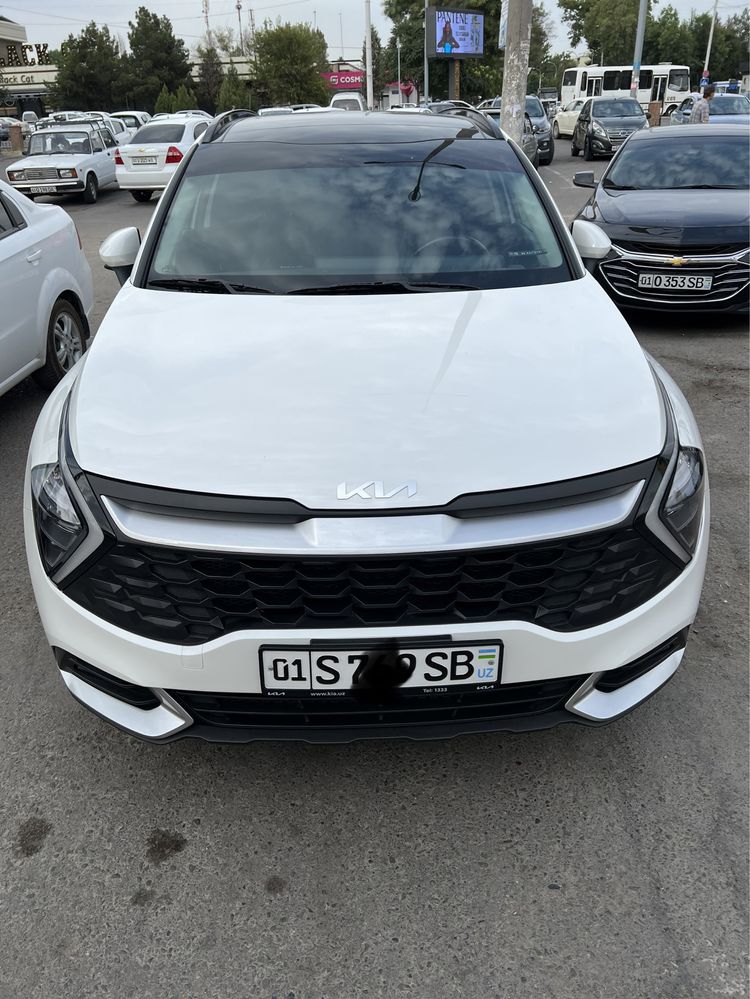 Авто вариант или  KIA SPORTAGE STYLE panorama 2023 fevral белый жемчуг