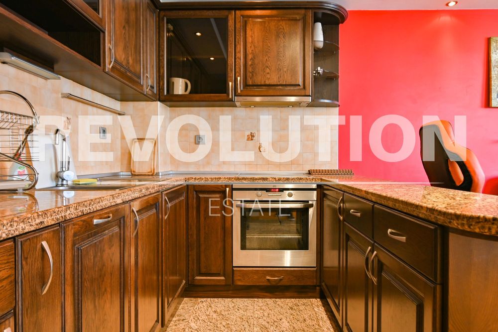 Дава се под наем Двустаен апартамент в София, Младост 1 - 72 кв.м за 600 € - Снимка #3