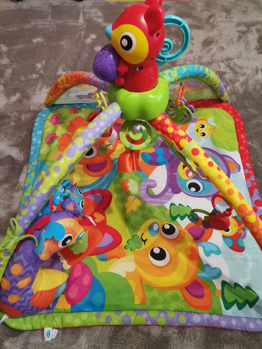 Активна гимнастика за бебе