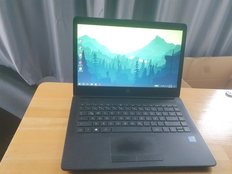 Hp Probook 14-ck0107ng I3 gen 7 quad core 8gb, fara SSD Bat 6 ore