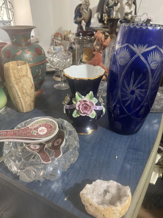 Bomboniera sau vas ptr depozitat 15 cm portelan gros