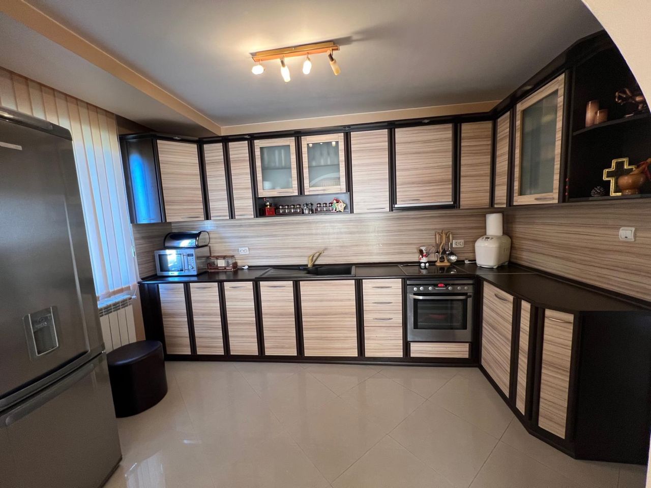 Продава се Къща в с. Граф Игнатиево, Област Пловдив - 390 кв.м за 1026 €/кв.м - Снимка #8