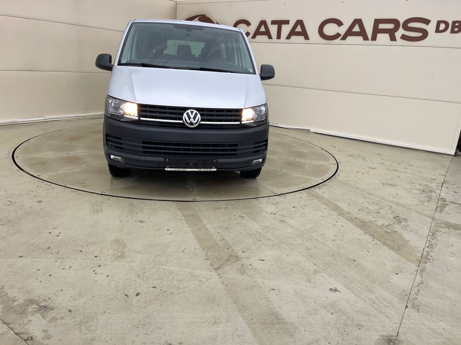Volkswagen Transporter Vw T6 , 150CP, DSG, 8LOCURI, Clima, Pilot, Webasto, Scaune încălzite
