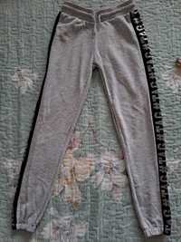 Vand pantalon de treninf