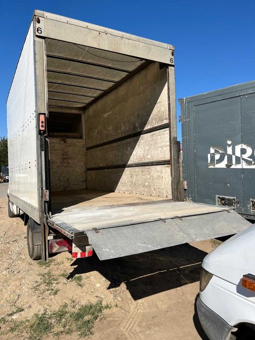 Cub cu lift Mercedes Sprinter – Înălțime 2,55 m, Lungime 4,50 m