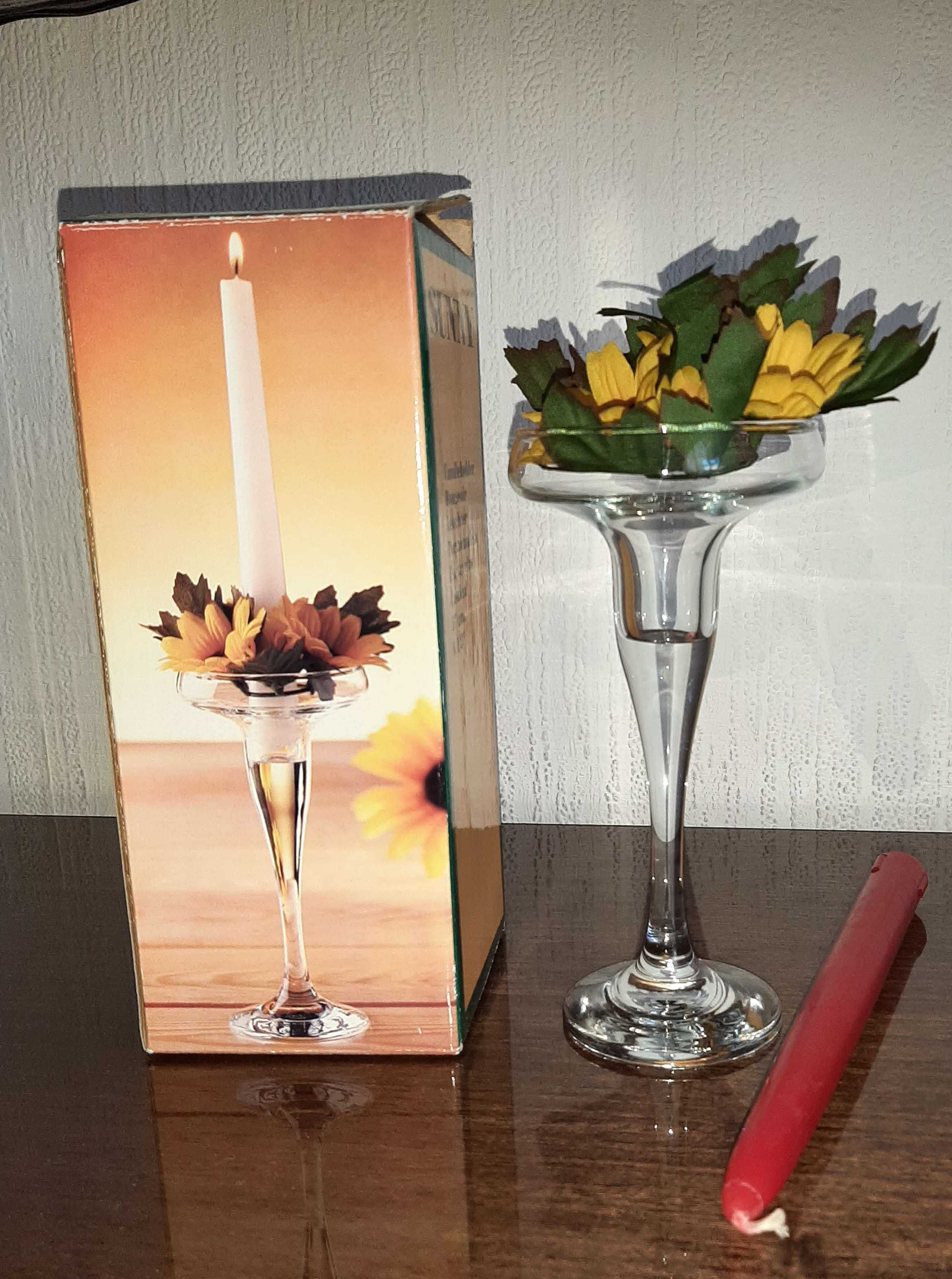 Декоративни стъклени свещници и подаръчни порцеланови чаши