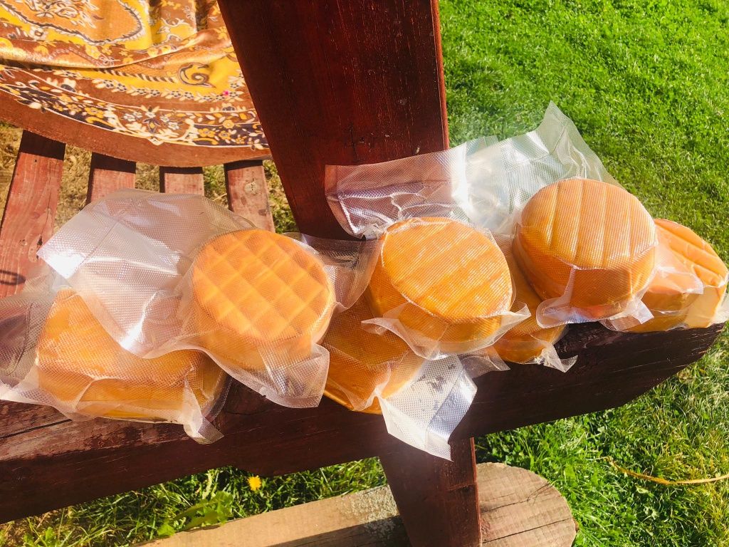 Cașcaval afumat  natural 100% vidat