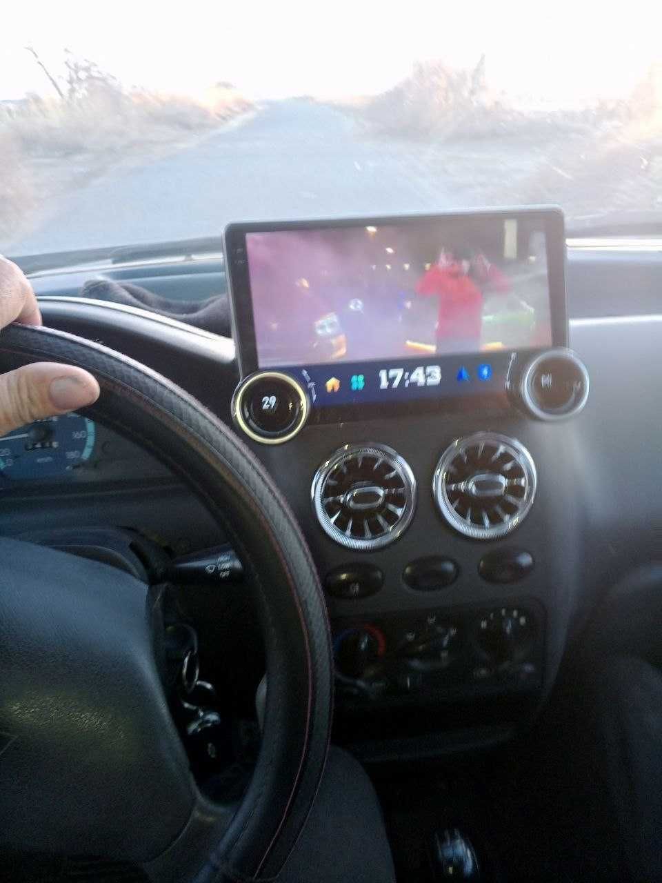 Monitor ramka Matiz