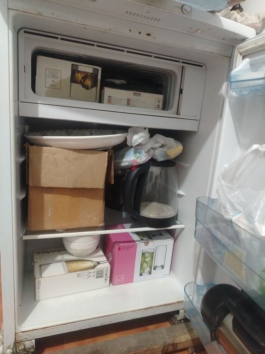 Холодильник  Бирюса