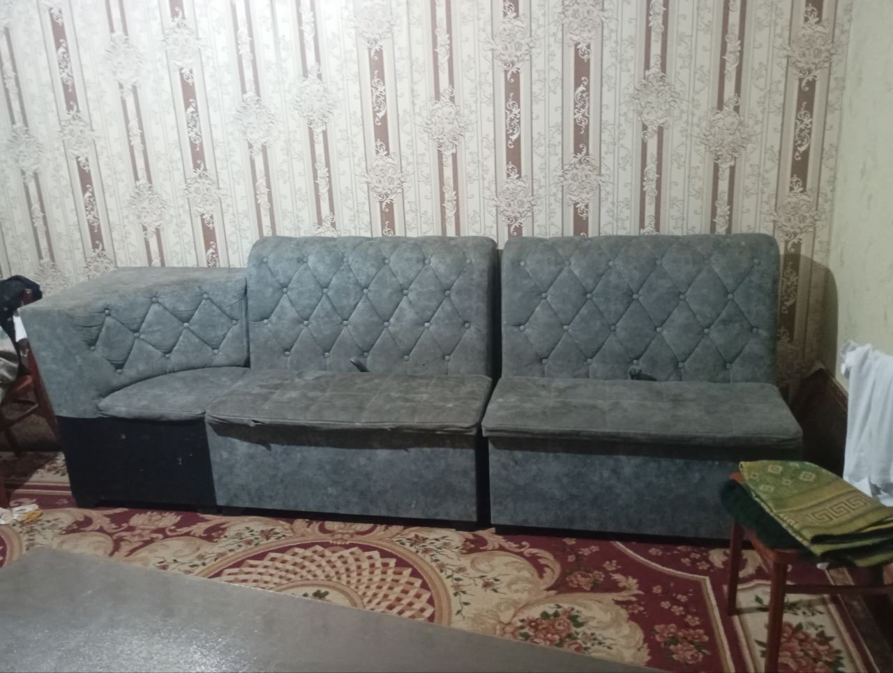 Срочно продаётся диван