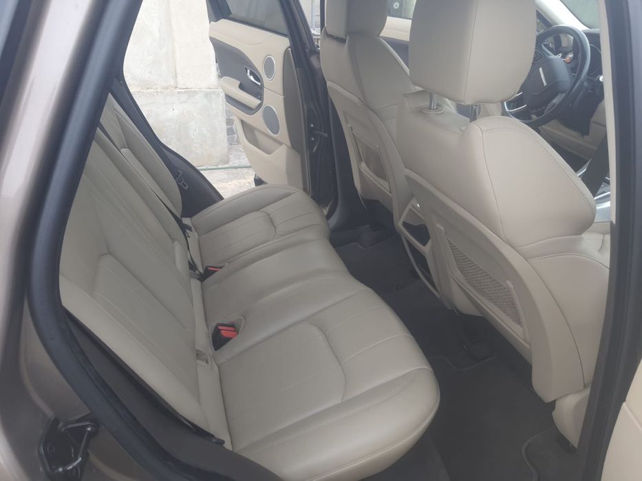 Se vinde Range Rover Evoque