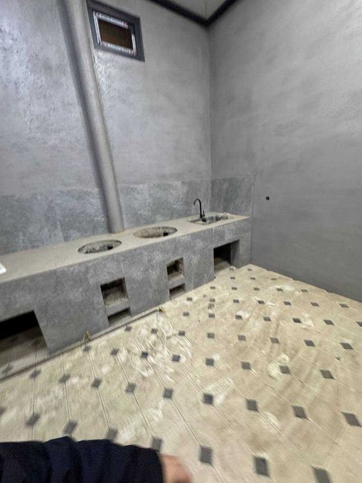 Сергели.Султонобод махалляси. 2.2 сотихда 6 хонали зор уй сотаман