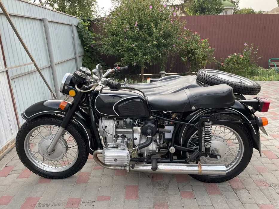 Motocicleta cu Ataș Dnepr MT
