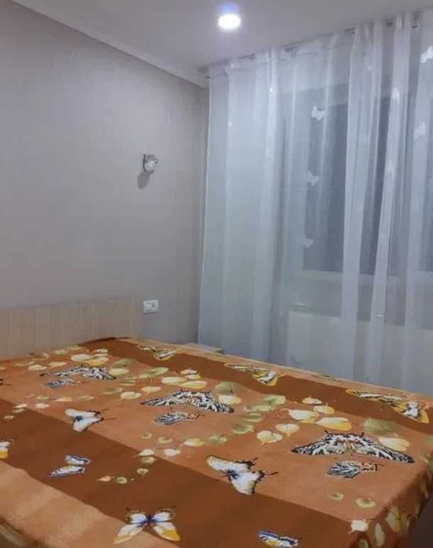Дава се под наем Тристаен апартамент в Бургас, Сарафово - 110 кв.м за 306 € - Снимка #1