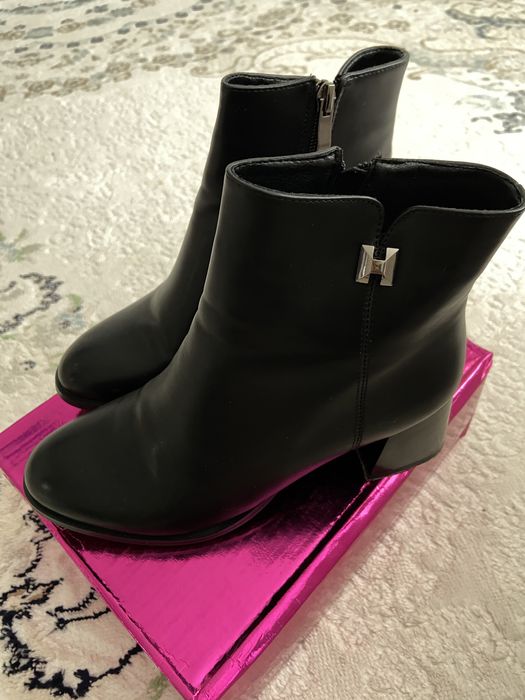 Женские сапоги